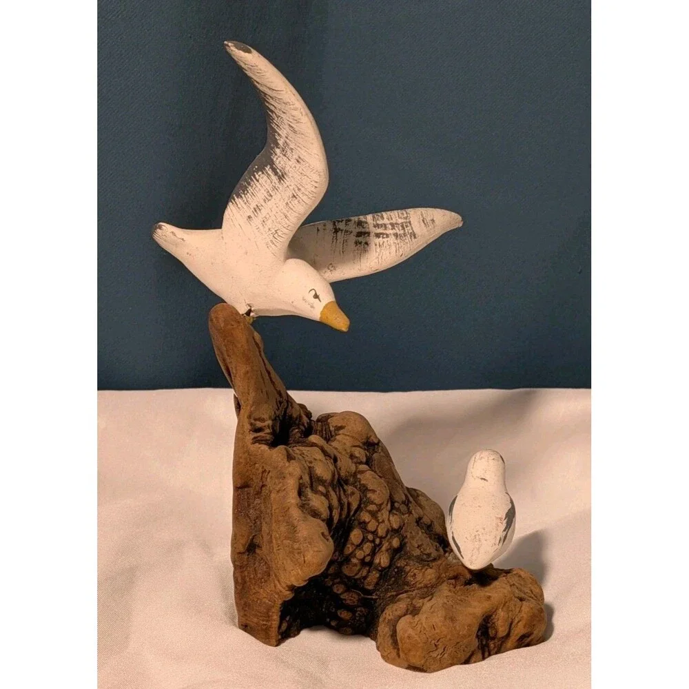 Seagull Driftwood Figurine Nautical Ocean Seaside Birds Beach Theme Home Decor - Picture 2 of 6